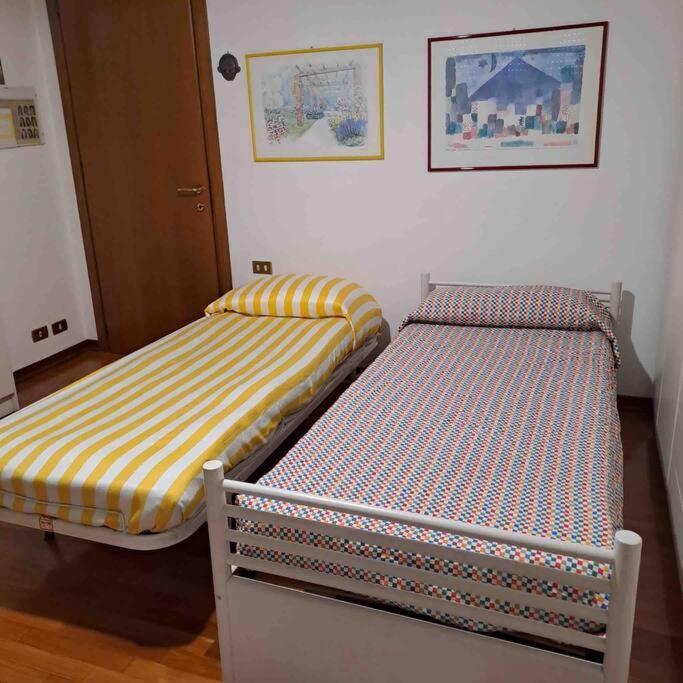 A Casa Di Gianni Apartment กัลลาราเต ภายนอก รูปภาพ