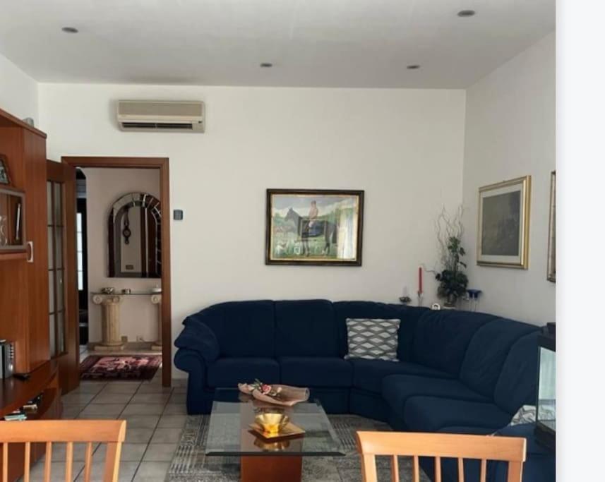 A Casa Di Gianni Apartment กัลลาราเต ภายนอก รูปภาพ